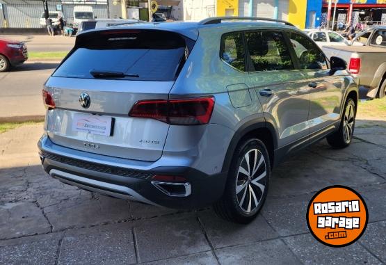 Autos - Volkswagen Taos Highline 2023 Nafta 26255Km - En Venta