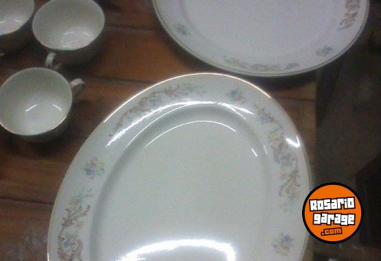Hogar - Juego de vajilla de porcelana marca Hartford - En Venta