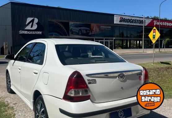 Autos - Toyota ETIOS 2020 Nafta  - En Venta