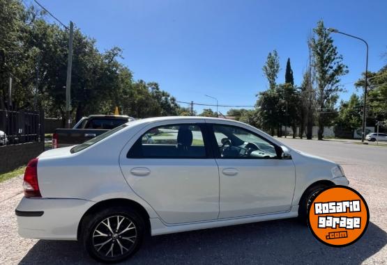 Autos - Toyota ETIOS 2020 Nafta  - En Venta