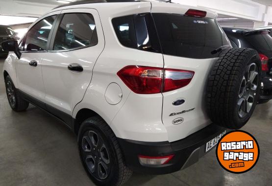 Camionetas - Ford Ecosport 1.5L Freestyle 2021 Nafta 58132Km - En Venta