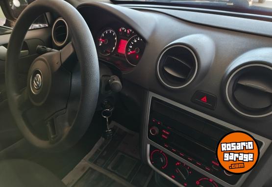 Autos - Volkswagen Voyage 2015 Nafta 120000Km - En Venta