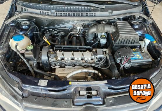 Autos - Volkswagen Voyage 2015 Nafta 120000Km - En Venta