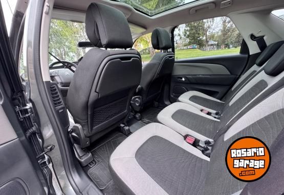 Autos - Citroen Picasso 2016 Nafta 77000Km - En Venta