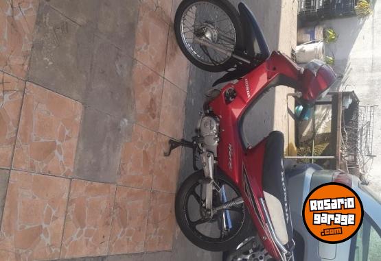 Motos - Honda 2012 2012 Nafta 50000Km - En Venta