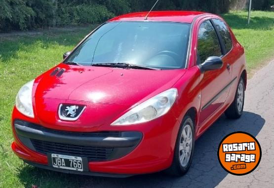 Autos - Peugeot 207 2010 Nafta 150000Km - En Venta