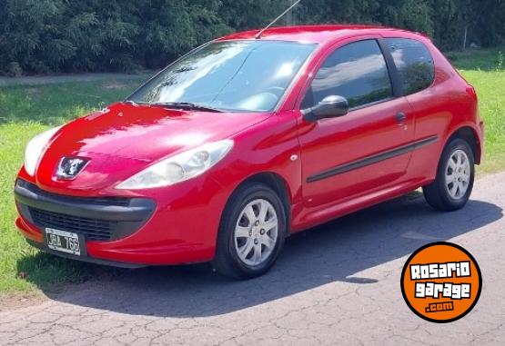 Autos - Peugeot 207 2010 Nafta 150000Km - En Venta