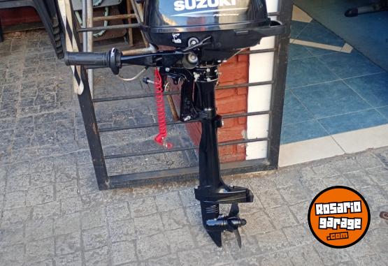 Otros (N�utica) - Motor Suzuki fuera de borda 4t 2.5 hp igual a nuevo - En Venta