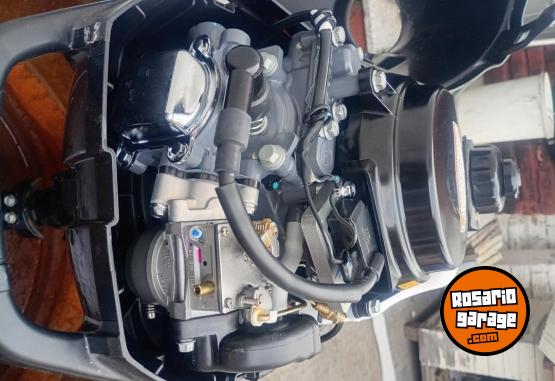 Otros (Náutica) - Motor Suzuki fuera de borda 4t 2.5 hp igual a nuevo (ideal canobote) - En Venta