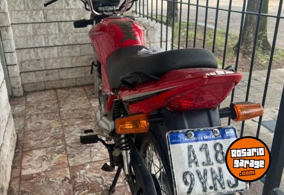 Motos - Motomel S2 2023 Nafta 9800Km - En Venta