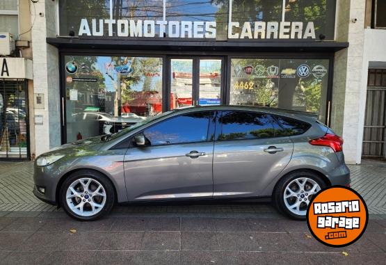 Autos - Ford Focus Se Plus 2016 Nafta 76000Km - En Venta