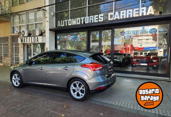 Autos - Ford Focus Se Plus 2016 Nafta 76000Km - En Venta