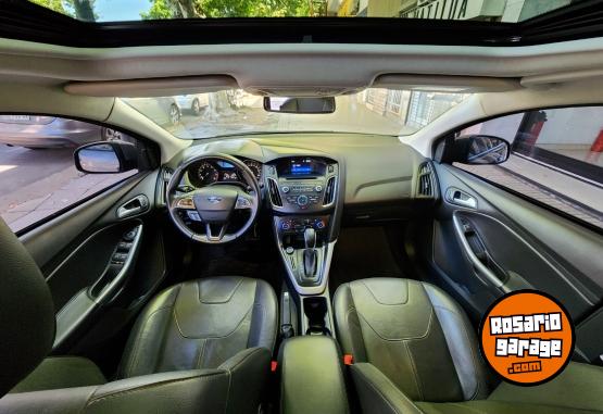 Autos - Ford Focus Se Plus 2016 Nafta 76000Km - En Venta