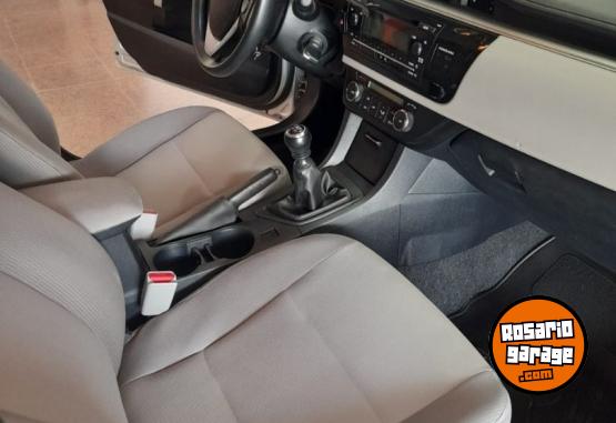 Autos - Toyota COROLLA XEI 1.8 MT 2015 Nafta 176500Km - En Venta