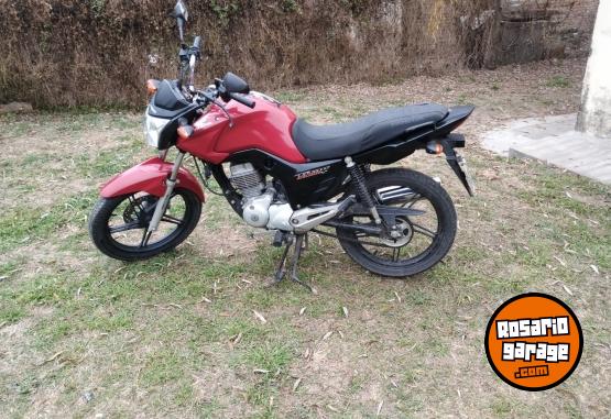 Motos - Honda CG 150 NEW TITAN 2016 Nafta 60000Km - En Venta