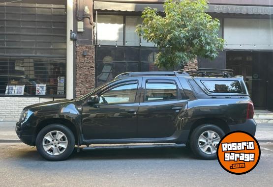 Camionetas - Renault Duster Oroch Dinamic 2.0 2016 Nafta 87000Km - En Venta
