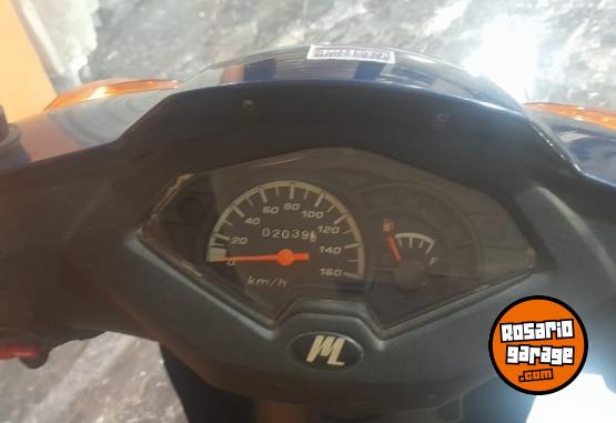 Motos - Motomel Bliz full 2022 Nafta 2039Km - En Venta