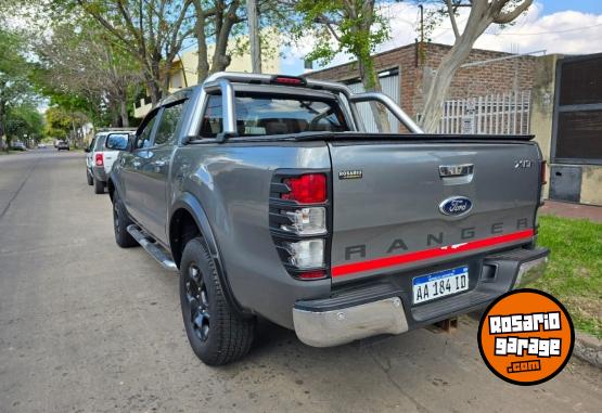 Camionetas - Ford Ranger xlt 2016 Diesel 165000Km - En Venta