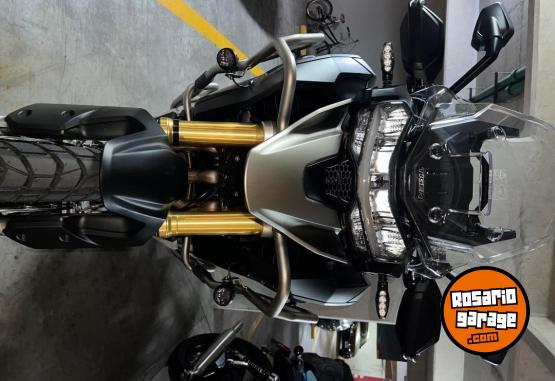 Motos - Triumph Tiger 1200 Explorer 2025 Nafta 300Km - En Venta