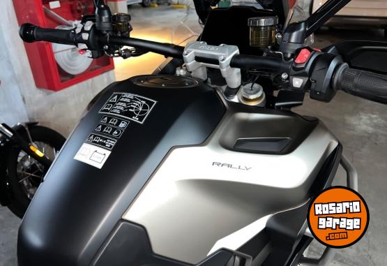 Motos - Triumph Tiger 1200 Explorer 2025 Nafta 300Km - En Venta