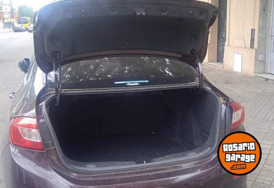 Autos - Chevrolet CRUZE 4P 1.4 TURBO LTZ AT 2018 Nafta 200000Km - En Venta