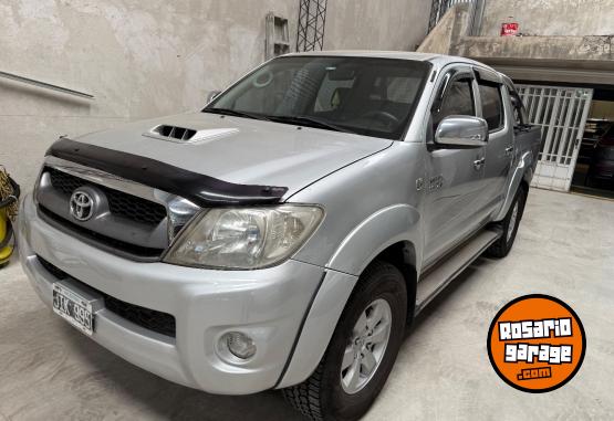 Camionetas - Toyota HILUX SRV 2011 Diesel  - En Venta