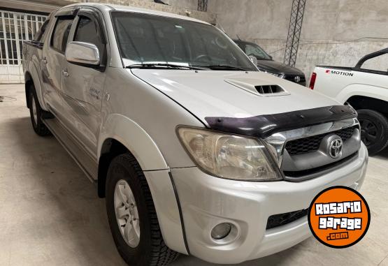 Camionetas - Toyota HILUX SRV 2011 Diesel  - En Venta