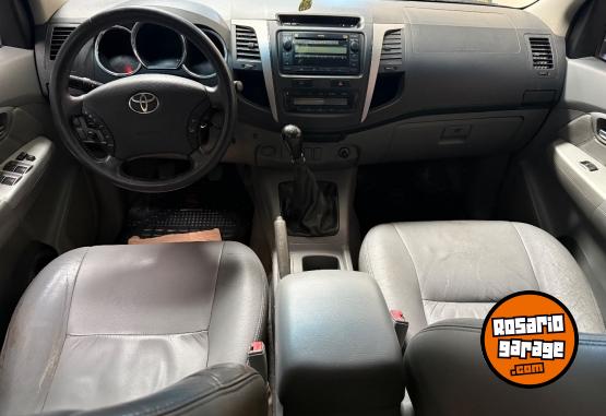 Camionetas - Toyota HILUX SRV 2011 Diesel  - En Venta