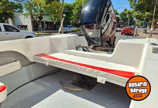 Embarcaciones - CARGO 620 MERCURY 90 HP 4T 2017 - En Venta