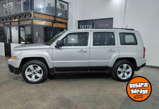 Camionetas - Jeep Patriot sport 2013 Nafta 149000Km - En Venta