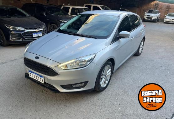 Autos - Ford FOCUS 3 2019 Nafta 84000Km - En Venta