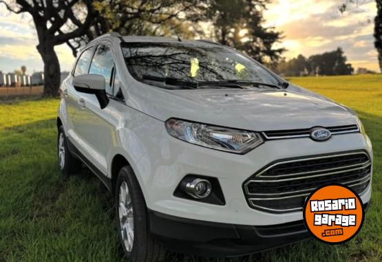 Camionetas - Ford Ecosport titanium 2.0 2015 Nafta 122000Km - En Venta
