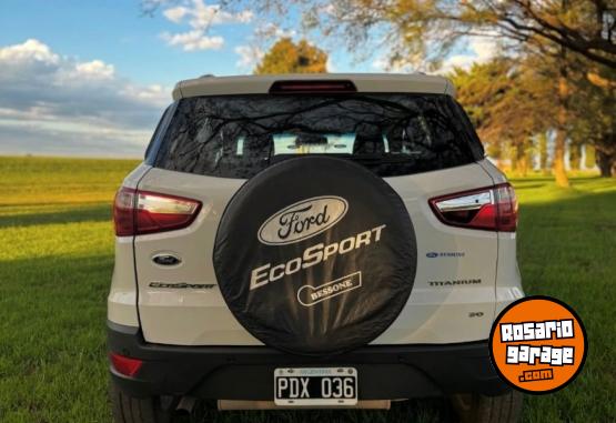Camionetas - Ford Ecosport titanium 2.0 2015 Nafta 122000Km - En Venta