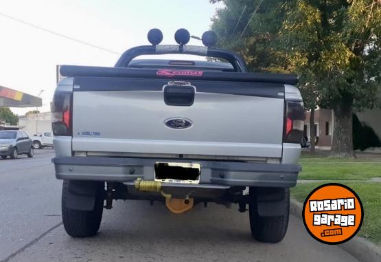 Camionetas - Ford 70000 2011 Nafta 70000Km - En Venta