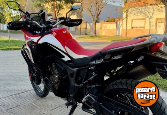 Motos - Honda CRF 1000 AFRICA TWIN AT 2017 Nafta 28600Km - En Venta