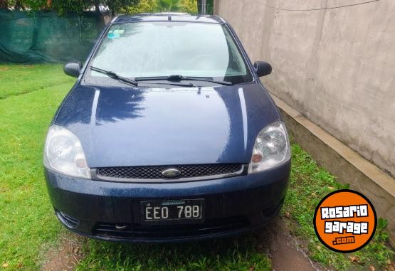 Autos - Ford Fiesta ambiente 2003 GNC 228487Km - En Venta