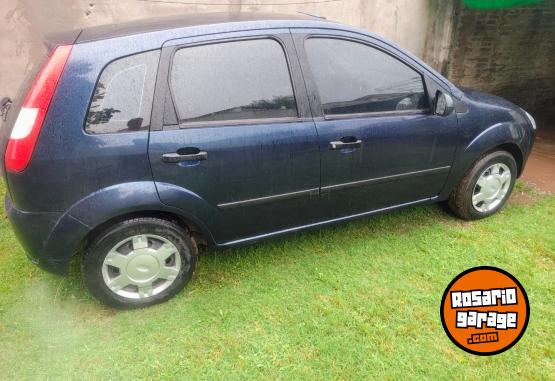 Autos - Ford Fiesta ambiente 2003 GNC 228487Km - En Venta
