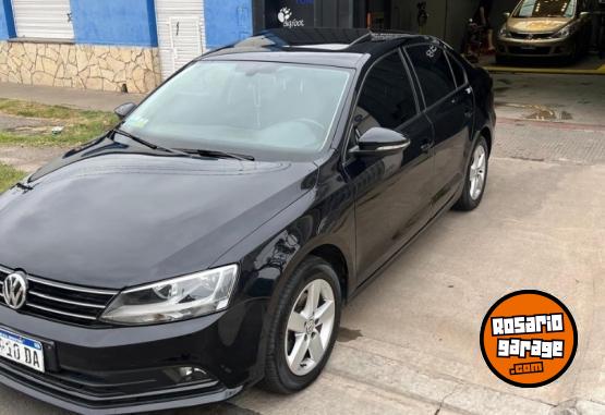 Autos - Volkswagen Vento 2017 Nafta 80000Km - En Venta