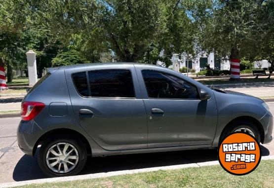 Autos - Renault Sandero Authentique 2017 Nafta 163000Km - En Venta