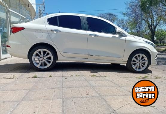 Autos - Fiat Cronos precisi�n cuero at 2021 Nafta 73000Km - En Venta