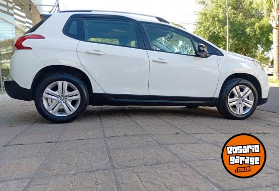 Camionetas - Peugeot 2008 Allure 1.6nafta 2019 Nafta 71000Km - En Venta