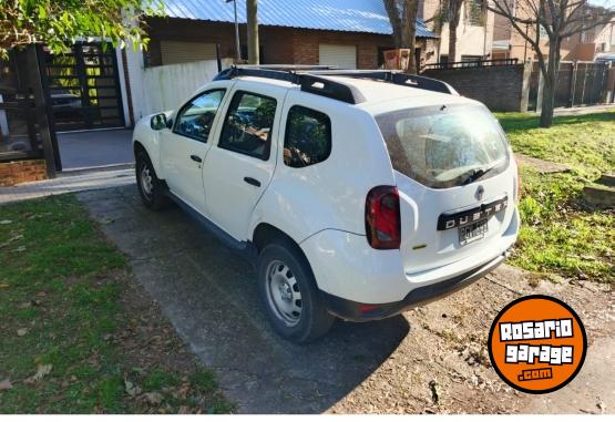 Autos - Renault Duster 2015 GNC 170000Km - En Venta
