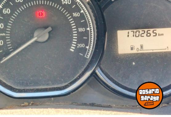 Autos - Renault Duster 2015 GNC 170000Km - En Venta