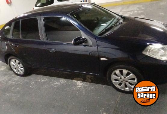 Autos - Renault Symbol 2011 Nafta 134000Km - En Venta