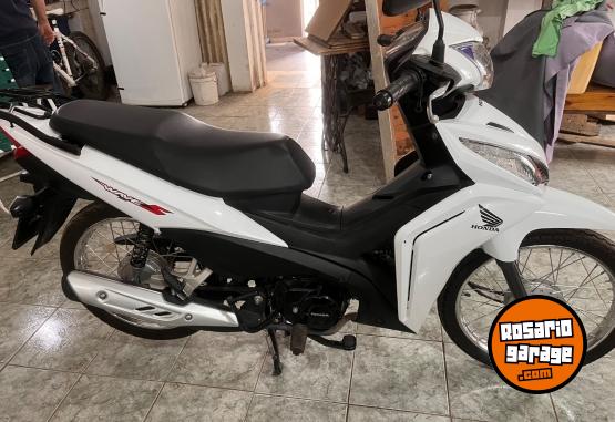 Motos - Honda Wave 2022 Nafta 1300Km - En Venta