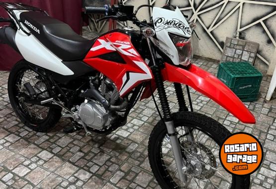 Motos - Honda XR 150 2024 Nafta 9000Km - En Venta
