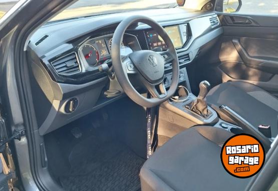 Autos - Volkswagen Polo Track 2025 Nafta 5200Km - En Venta