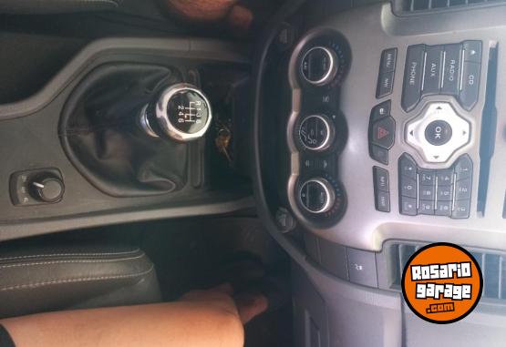 Camionetas - Ford RANGER 4X4 LIMITED 2014 Diesel 236000Km - En Venta