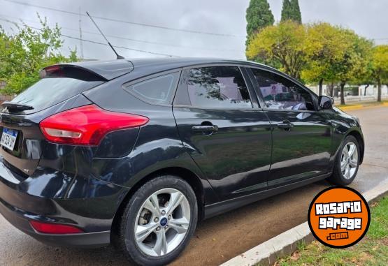 Autos - Ford Focus III SE PLUS 2.0 2016 Nafta 180000Km - En Venta