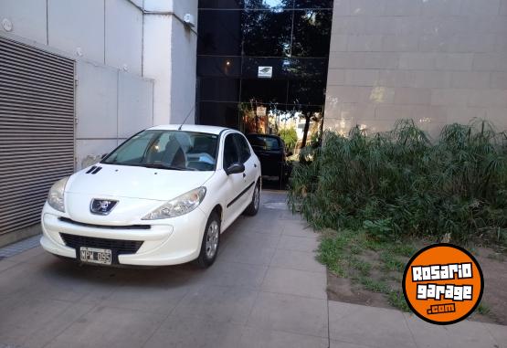 Autos - Peugeot 207 compact active 1.4 2013 Nafta 97560Km - En Venta